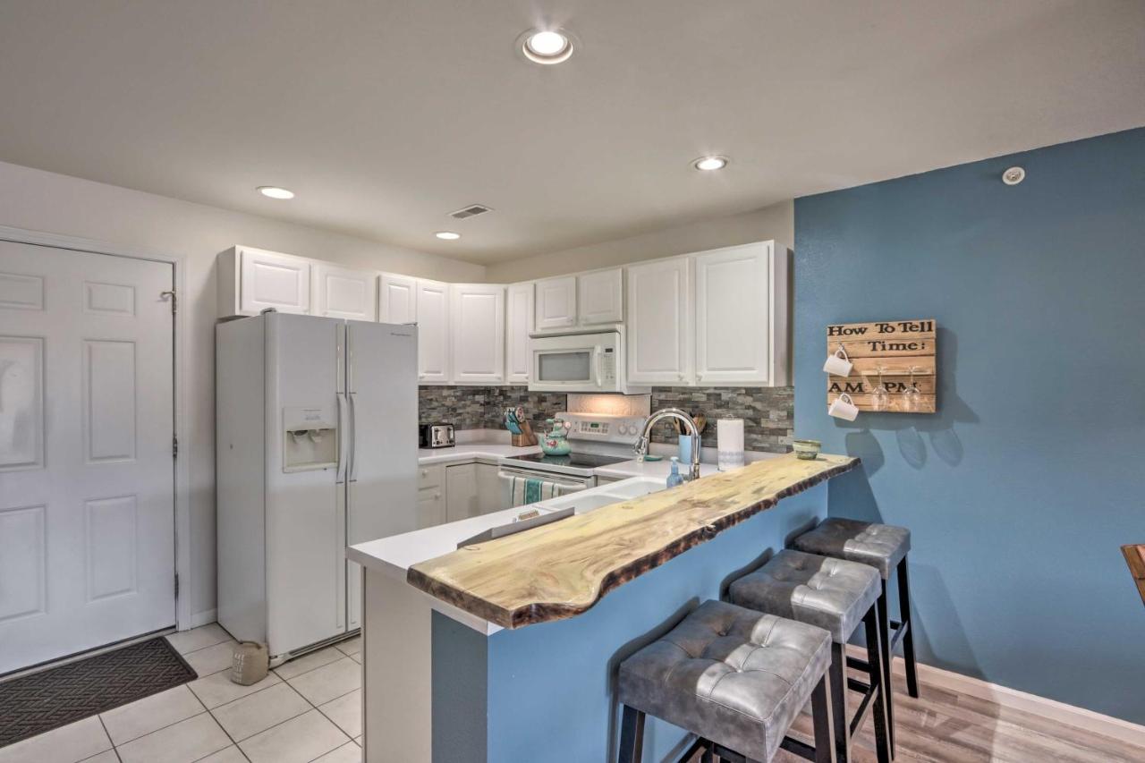 Step-Free Camdenton Condo With Boat Ramp, Dock, Slip Eksteriør billede