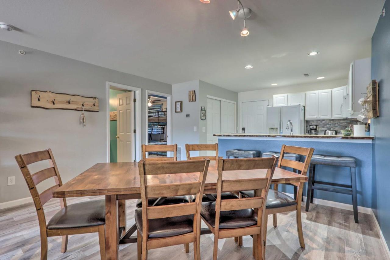 Step-Free Camdenton Condo With Boat Ramp, Dock, Slip Eksteriør billede