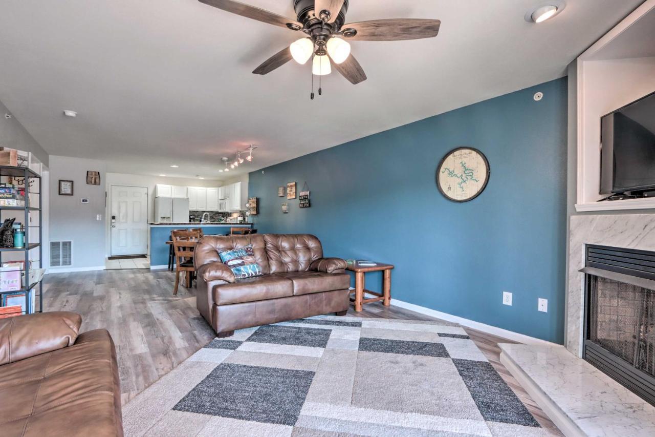 Step-Free Camdenton Condo With Boat Ramp, Dock, Slip Eksteriør billede